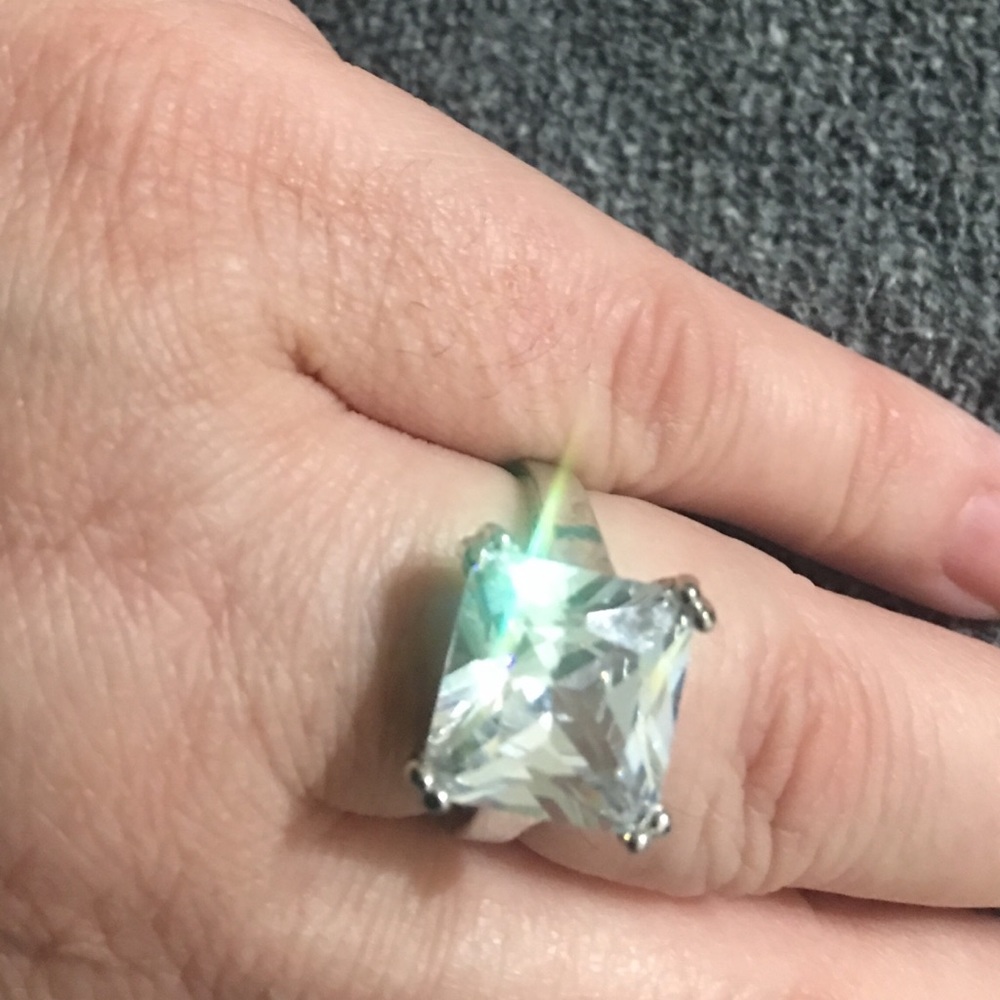 Gorgeous Cubic Sterling Silver Ring